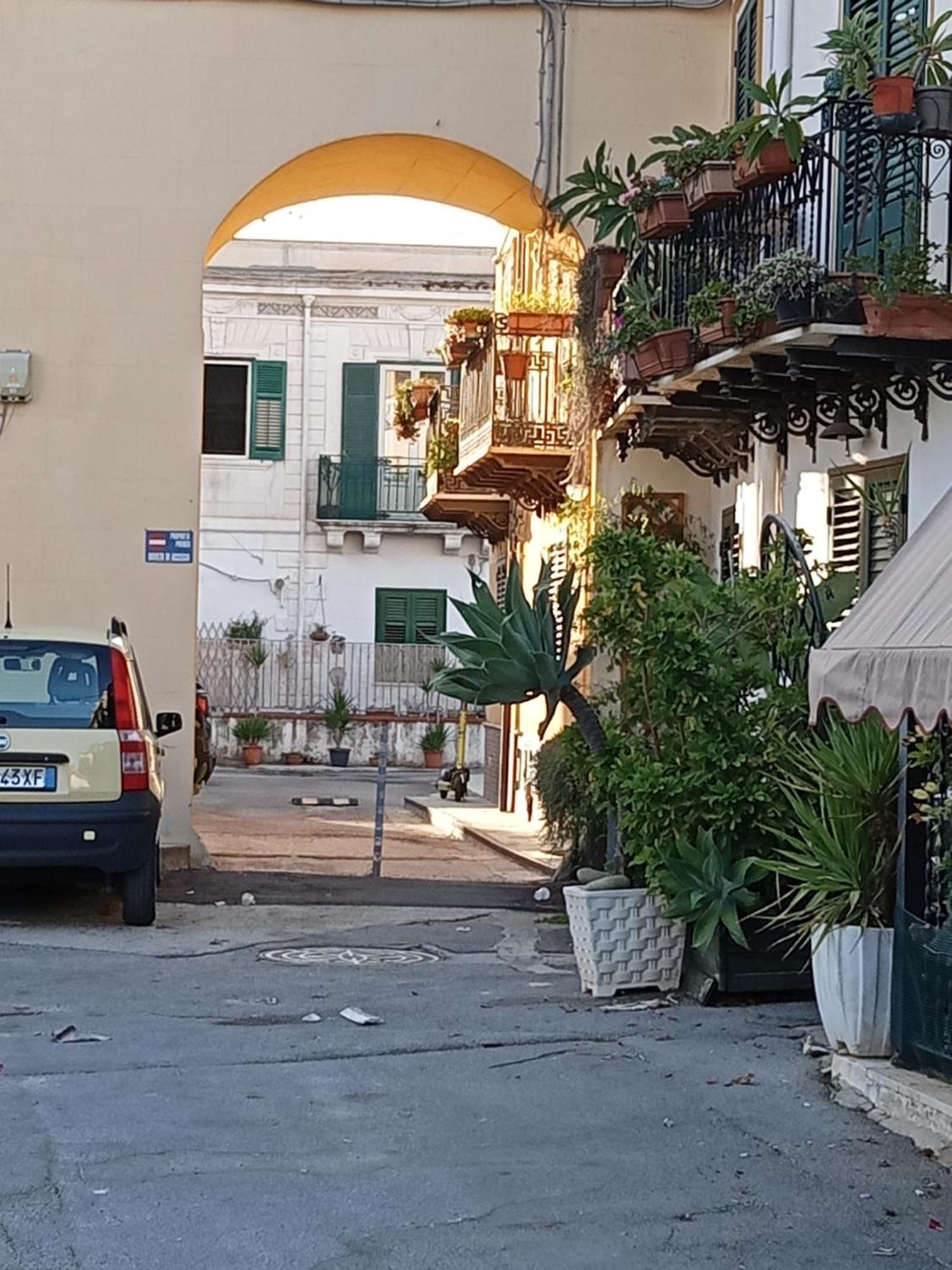 Mondello La Piazzetta Apartment Palermo Eksteriør billede
